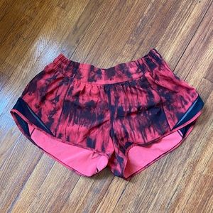 Lululemon LR gameday hotty hot shorts